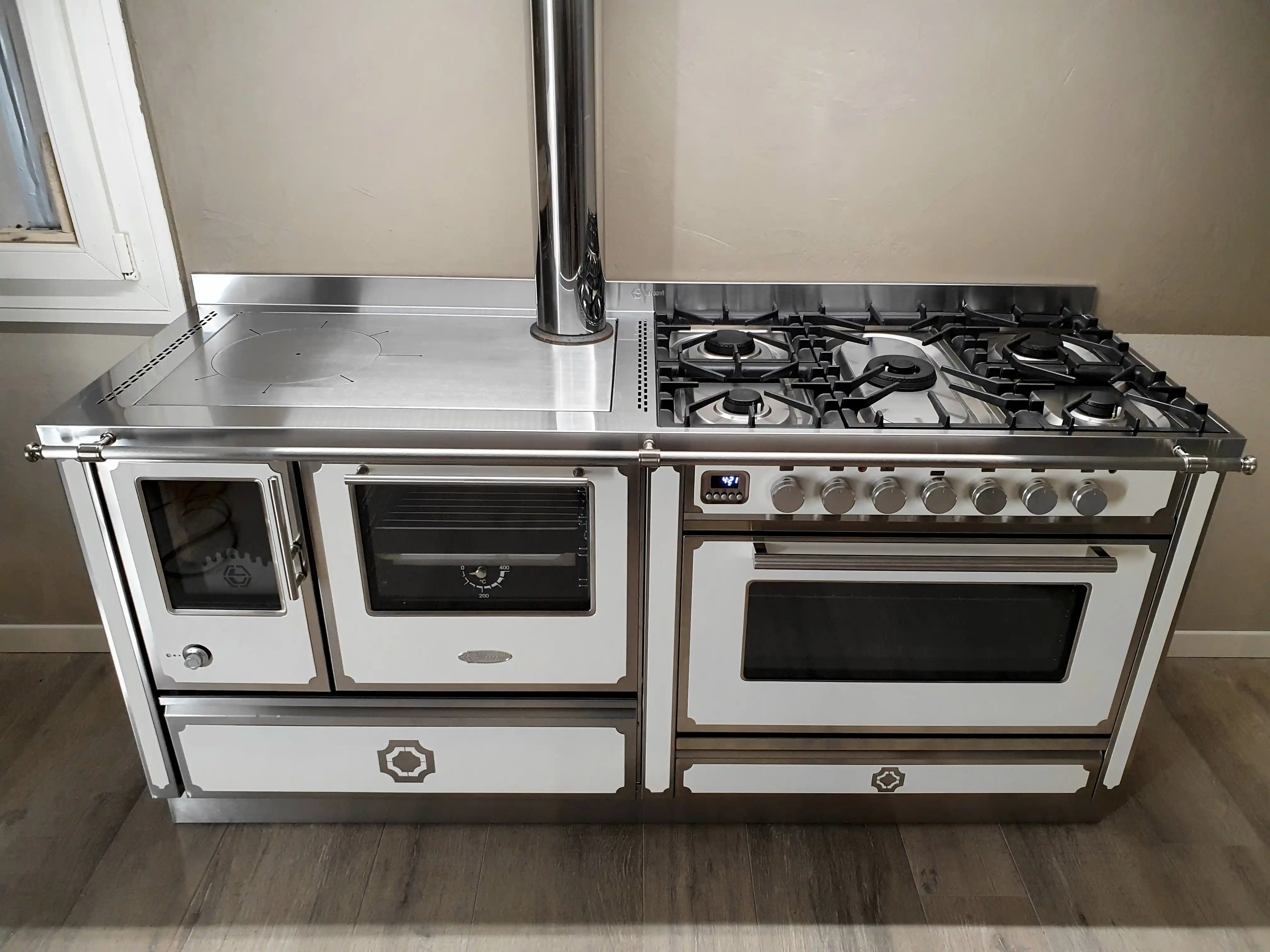 Cucina combinata gas legna 180cm cappa bianca inox - Vista 3