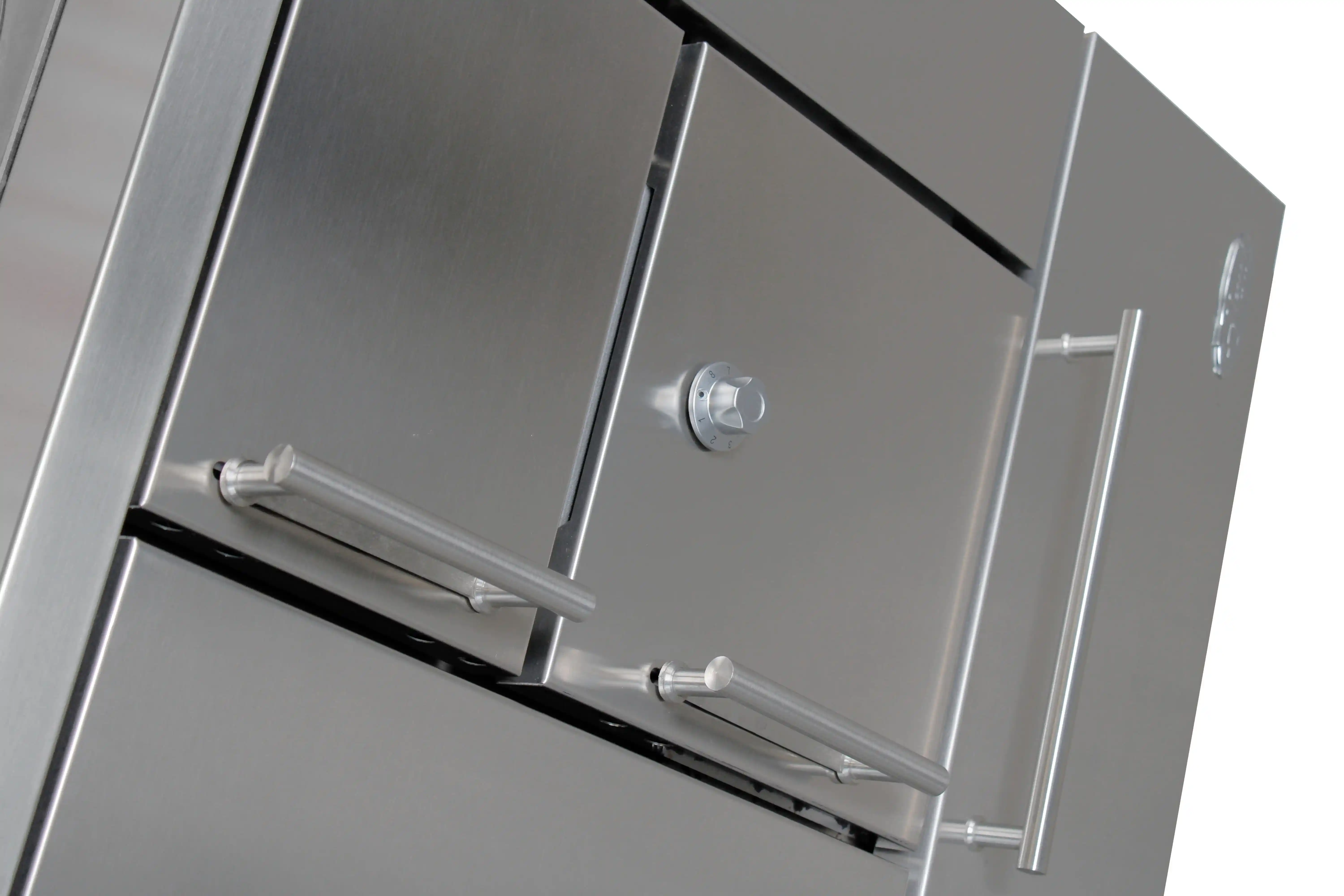 XE 60 dettaglio facciata